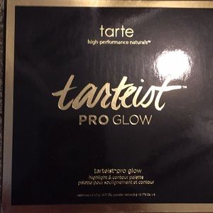 Tarts proglow highlight and contour palette
